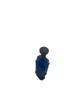 Cargar imagen en el visor de la galería, 4515450109 brake light switch OO12.141 top view showing black plunger and blue housing