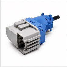 Load image into Gallery viewer, 7T4Z13480AA brake light switch rear connector-side view