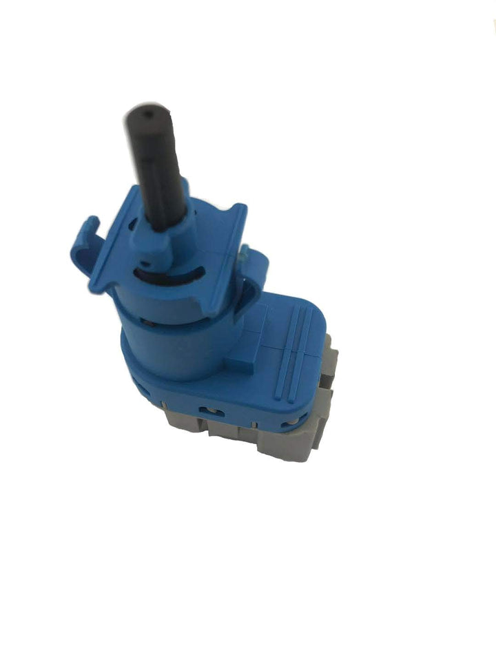 7T4Z-13480-AA Brake Light Switch – OO12.183 – Actuator view